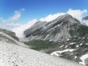 Il Pizzo d'Intermesoli. Nuvole basse si insinuano nella Valle del Venacquaro