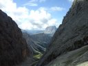 Salendo verso il Sass Rigais